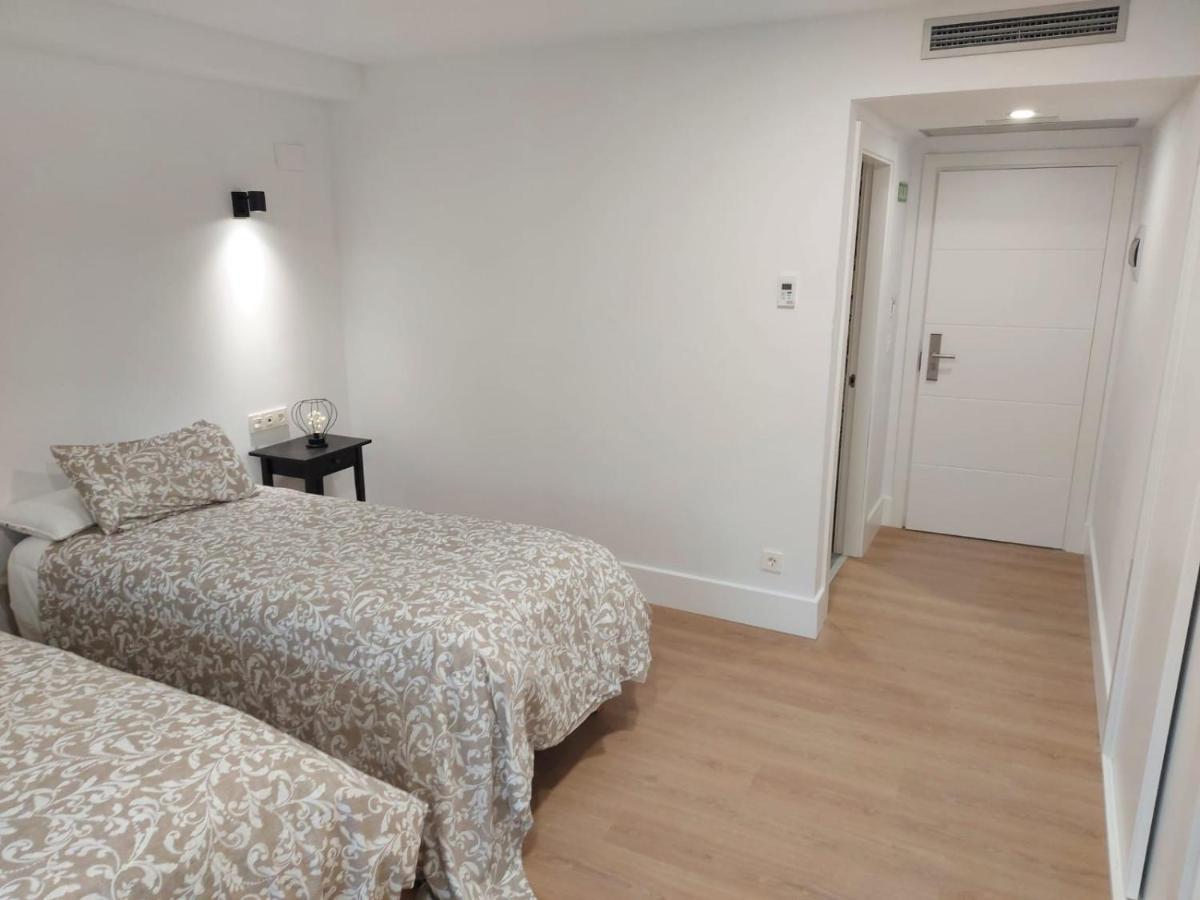 Hotel - Hostel Atuvera Santo Domingo De La Calzada Eksteriør billede